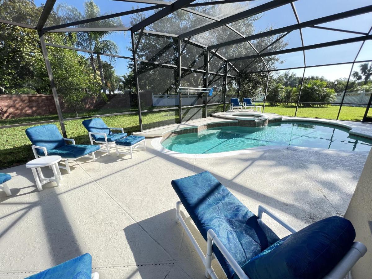 Mickey's Corner: 5BR Villa with Pool, Hot Tub & Game Room Near Disney Orlando Exterior photo